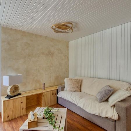 Appartement Le Petit Balcon avec vue sur le Mont-Blanc à Chamonix Extérieur photo