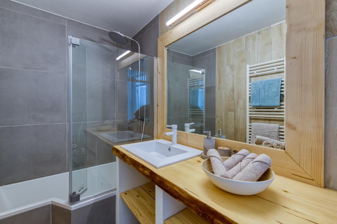 Appartement Le Petit Balcon avec vue sur le Mont-Blanc à Chamonix Extérieur photo